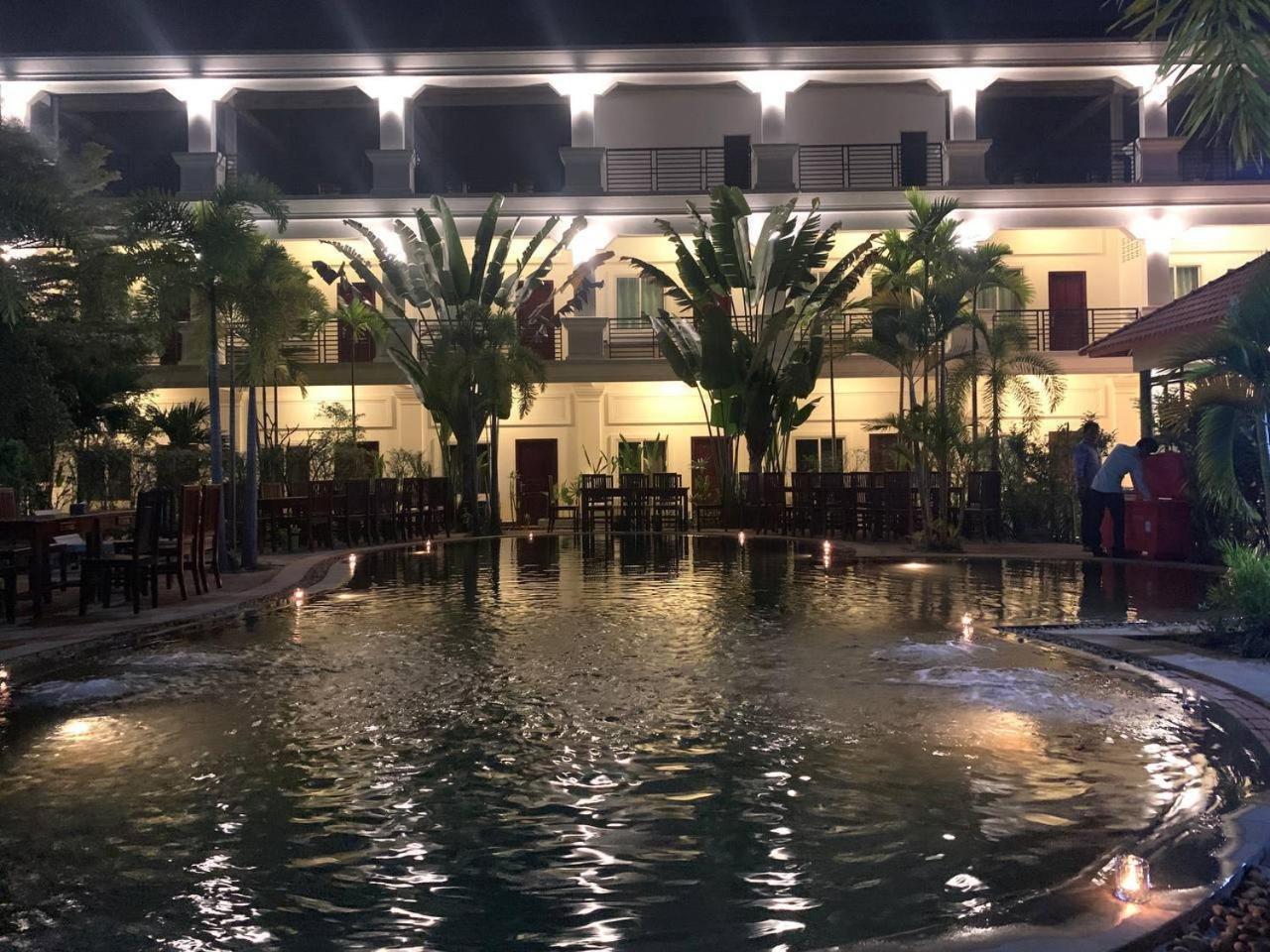 Lucky Garden Boutique Hotell Siem Reap Exteriör bild